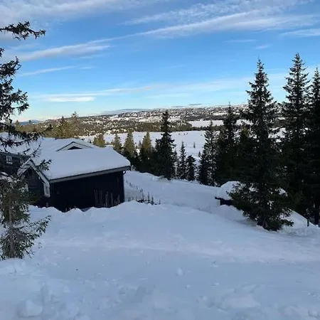 Dom wakacyjny In Beautiful Sjusjoen, Near Lillehammer Sjusjøen
