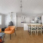 In Beautiful Sjusjoen, Near Lillehammer Ferienhaus *