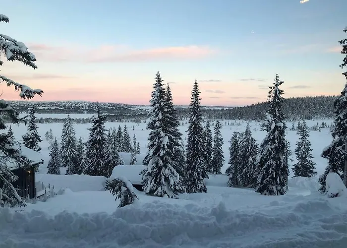 In Beautiful Sjusjoen, Near Lillehammer Dom wakacyjny *